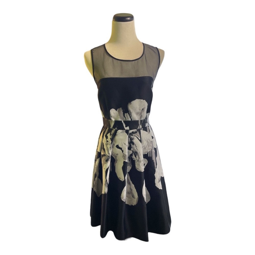 Formal Dress Woman’s Size Medium